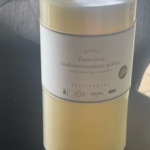 Outdoor indoor candle